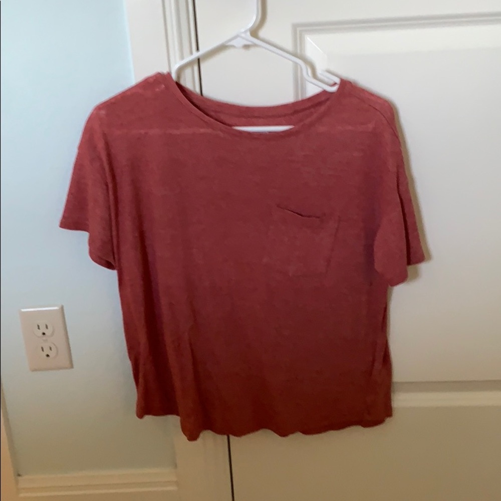 reddish flowy tee